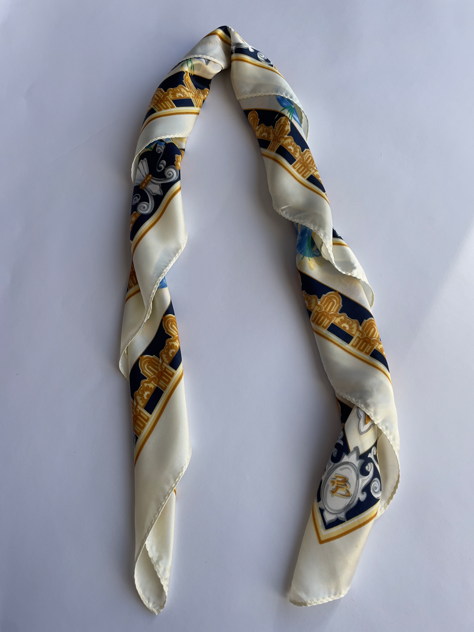 Foulard Pierre Balmain