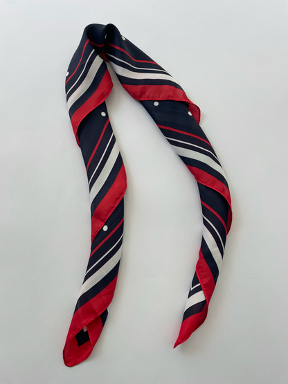 Foulard à pois